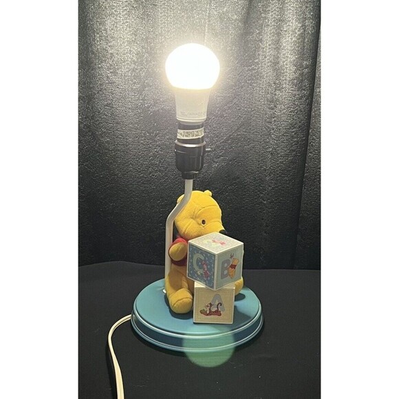 Vintage Winnie The Pooh Plush Nursery Table Lamp ABC Blocks Works No Lamp Shade - Picture 7 of 7
